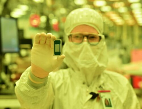 Intel stock holds 10% rise after analyst predicts major Apple deal