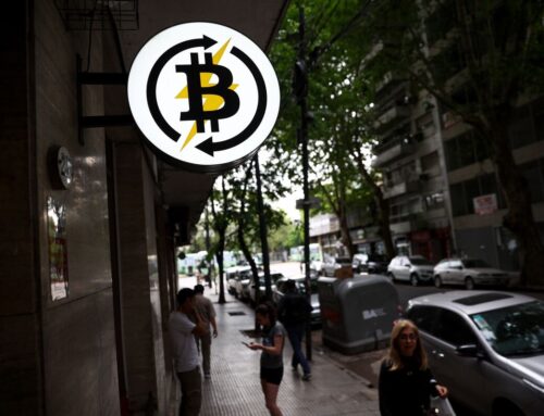 Strategy CEO Hints Bitcoin Sales May Loom as Shares Sink