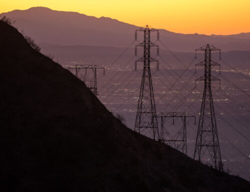 California Cuts PG&E’s and Edison’s Profits for Grid Investments