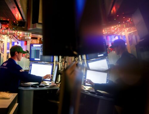 Corporate-Bond Investors Party as Hangover Looms: Credit Weekly