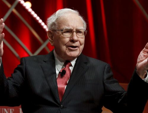 Warren Buffett: 5 lessons learned from the investing legend