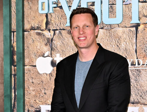 Warner Bros asks investors to reject takeover bid from Paramount Skydance