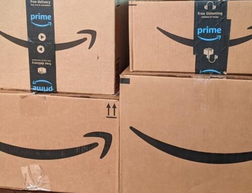 Top Amazon deals: $199 Apple Watch SE 3, $30 JBL headphones, Up to 69% off Christmas trees