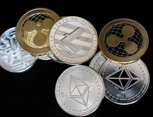 Bitcoin outperforms amid heavy liquidations weighing on Ethereum, Solana, and Cardano