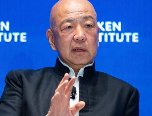 China’s PE Trailblazer Hopu Faces Doubts on Returns, Succession