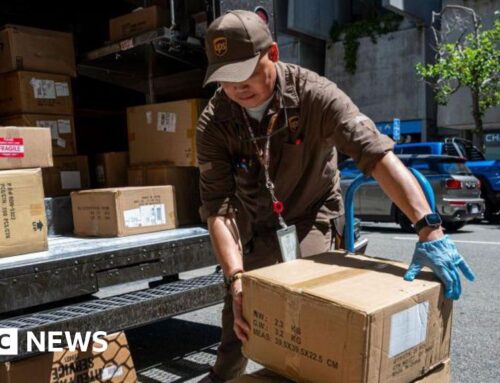 UPS to cut 30,000 jobs as it moves away from Amazon