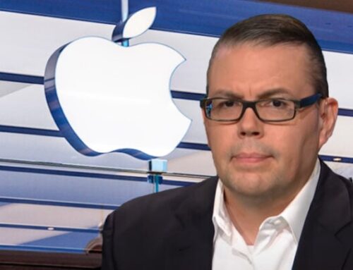 ‘Apple Stock Headed for $300’: Top Analyst Sees AAPL Rising Despite Tariffs, Regulation, a