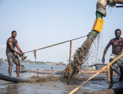 Africa’s Megacity of Lagos Reshapes its Coast by Dredging and Puts Environment at Risk – T