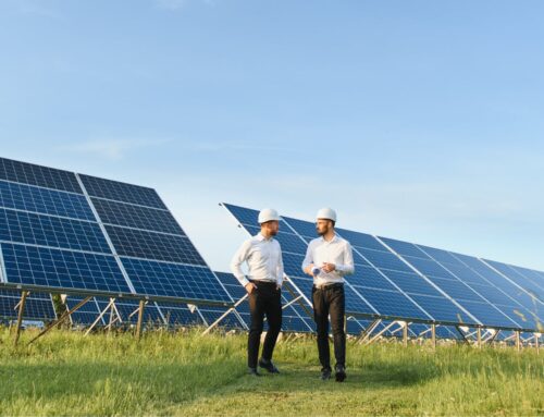 New forecast: Solar, wind and battery storage to dominate in 2026