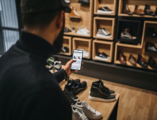 Apple’s CEO Recently Invested in Nike. Should You Do the Same?