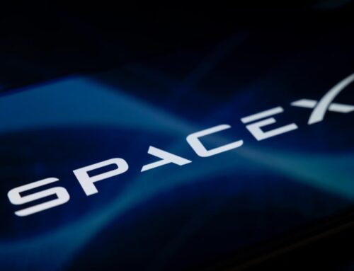 SpaceX Tries to Derail Amazon Leo Satellite Launch Extension