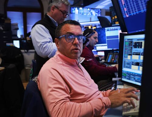 Two ways for U.S. investors to cash in on the weak dollar