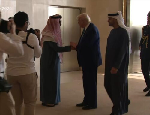 Video White House faces questions over UAE royal’s investment in Trump family’s crypto fir