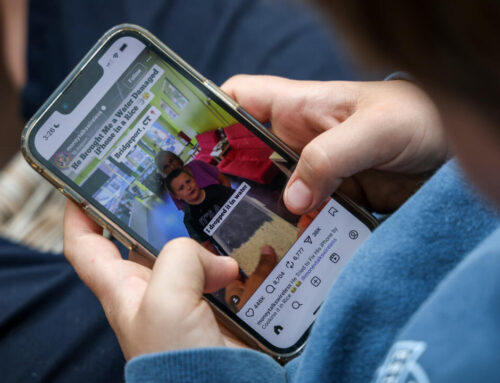 Opinions of Zuckerberg hang over social media addiction trial jury selection