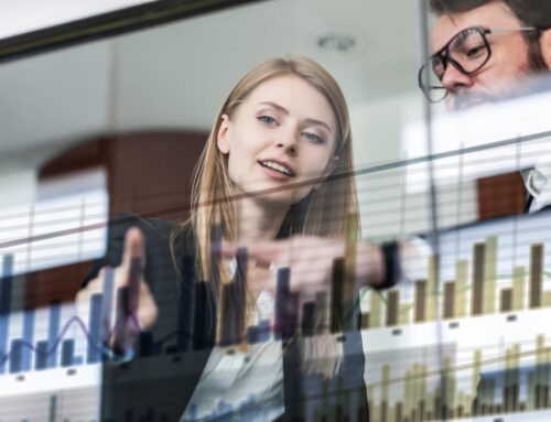 Microsoft Plummets While Meta Platforms Soars. Which Is the Better Buy Now?