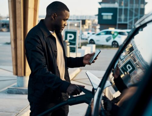 Should Investors Buy Tesla Stock After Upbeat Outlook on Robotaxis and Robots?