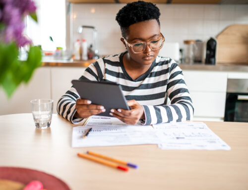 1 Cryptocurrency to Consider Buying With $2,000, and 1 to Avoid Forever