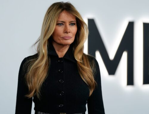 “Melania” pulled after theater mocks film on marquee
