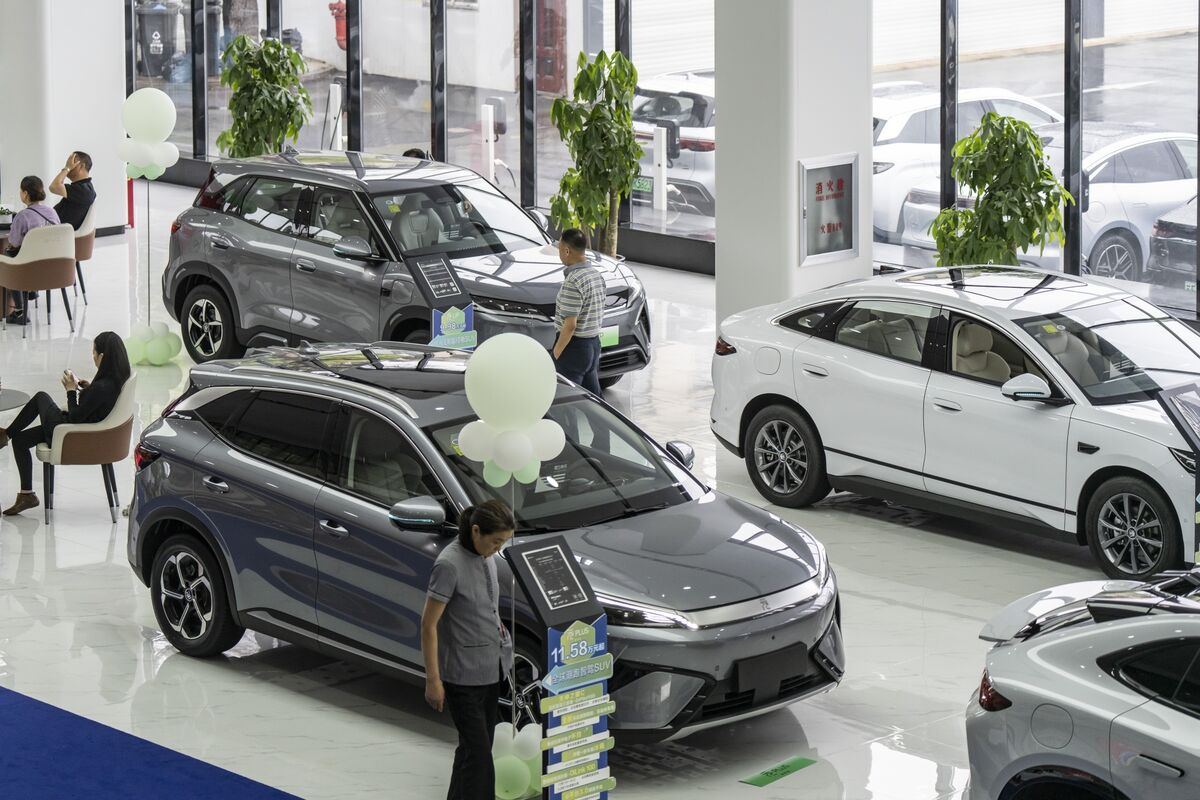 BYD Showrooms Are Bustling Across Asia After Iran Oil Shock BYD Showrooms Are Bustling Across Asia After Iran Oil Shock