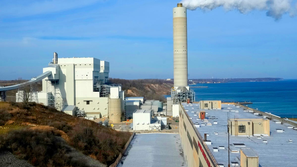 Most data center water usage comes from electric supplying plants