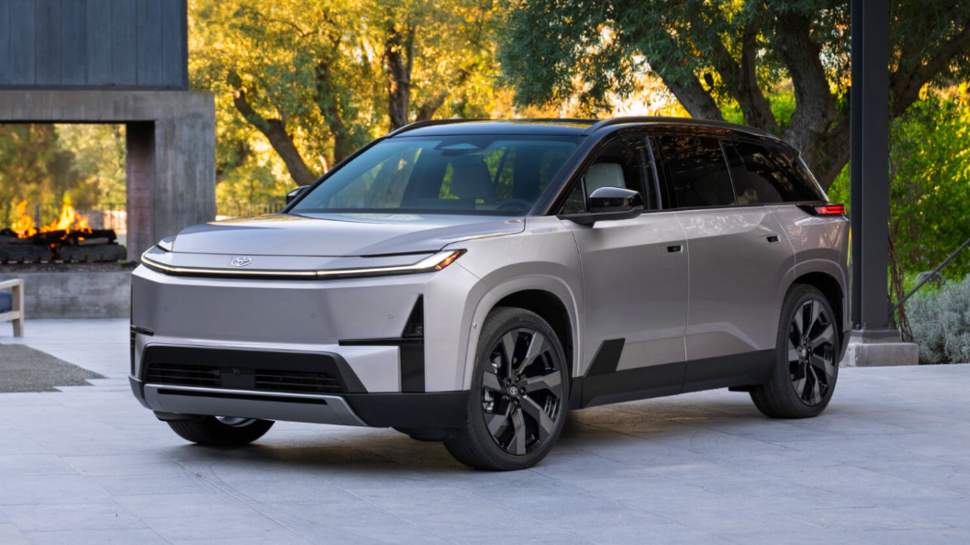 Why Toyota electrifying the Highlander, but not the Grand Highlander