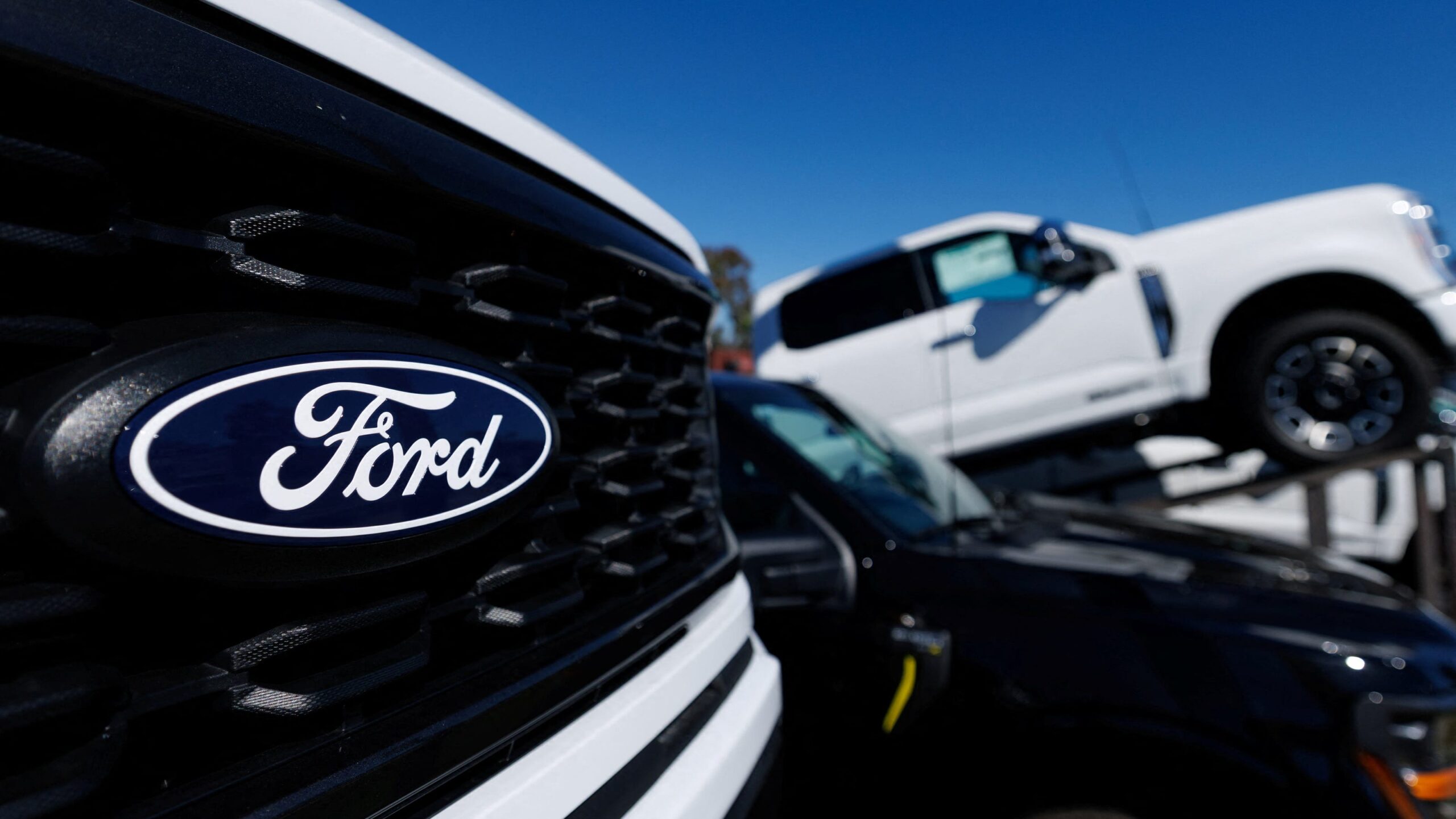 2026 could be a big year for Ford and GM pickup truck buyers, owners