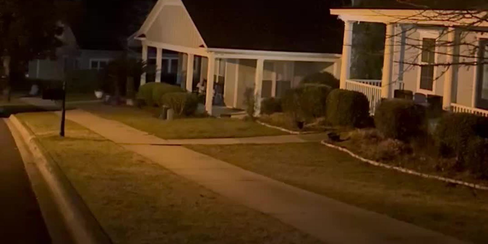 SpaceX rocket creates Tallahassee light show in the morning sky