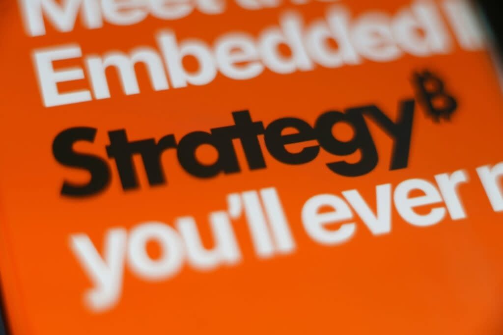 Michael Saylor Changed Tactics To Buy More Bitcoin: What It Means For MSTR