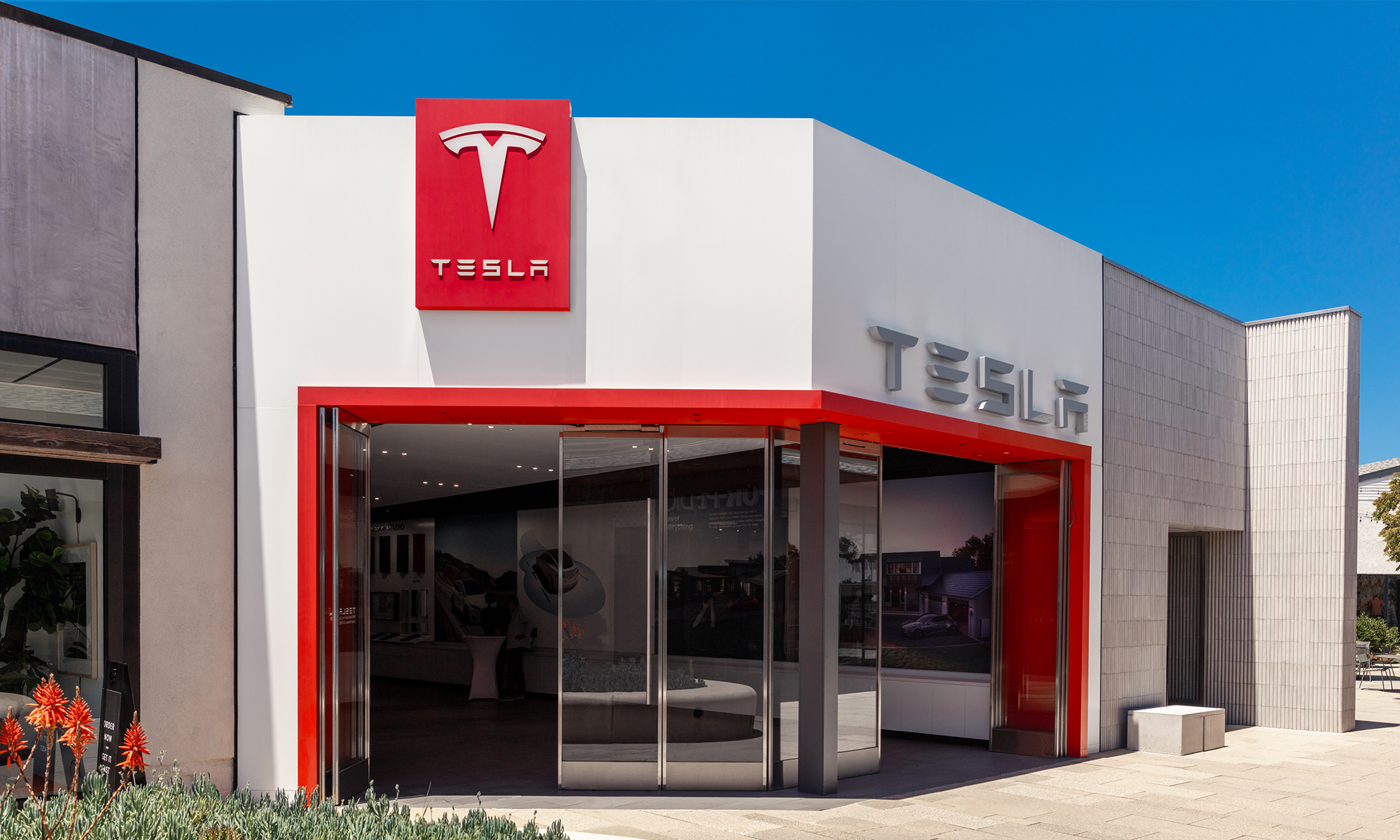 Tesla Stock’s Bold Strategic Shift Could Signal Major Opportunity