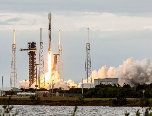 Alphabet Poised for $100 Billion Windfall on SpaceX Investment