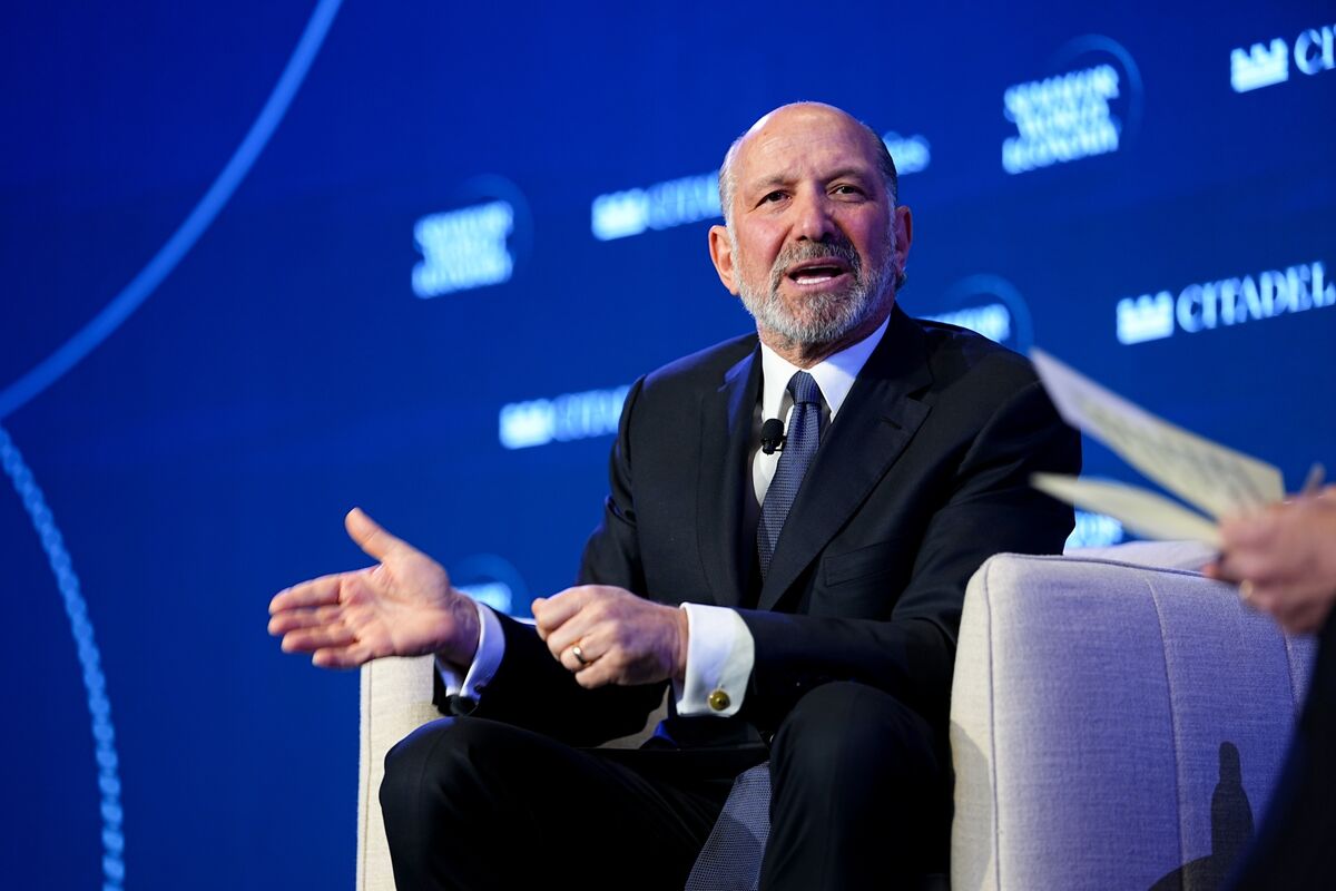 Lutnick Shuts Down Talk of Any Chinese Investment in US Autos