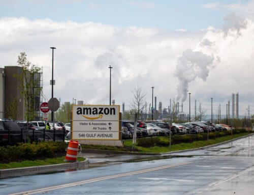Apple, Amazon Push Back on Stricter Emissions Reporting Rules