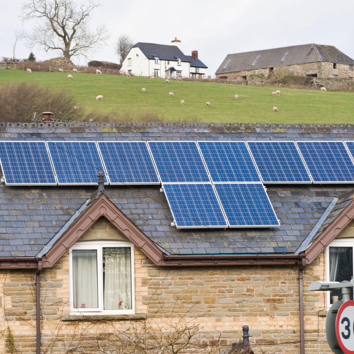 Record number of homes in Great Britain turn to green energy as fuel prices soar Record number of homes in Great Britain turn to green energy as fuel prices soar