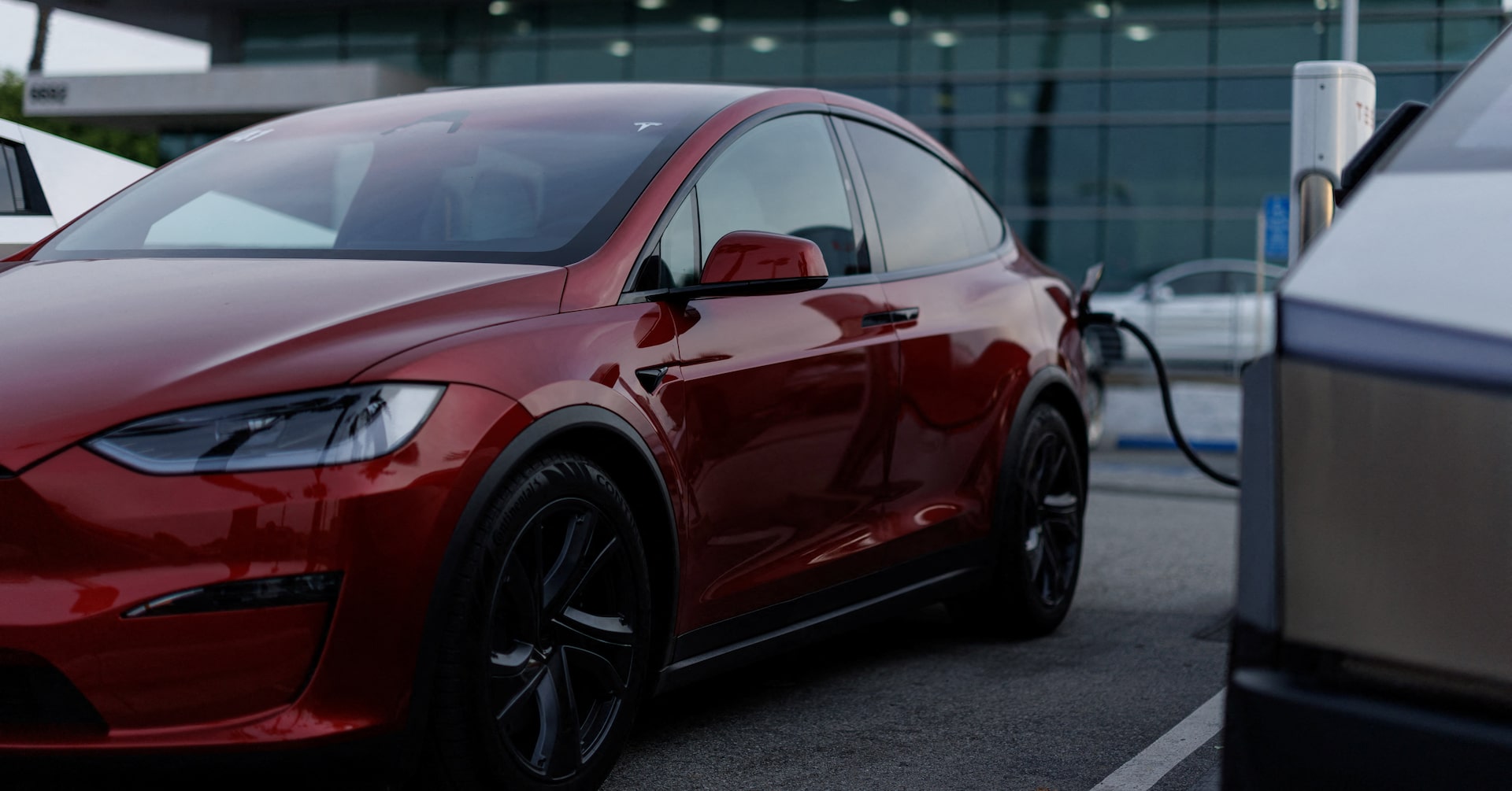 US ends probe on Tesla Model Y vehicles without manufacturer action