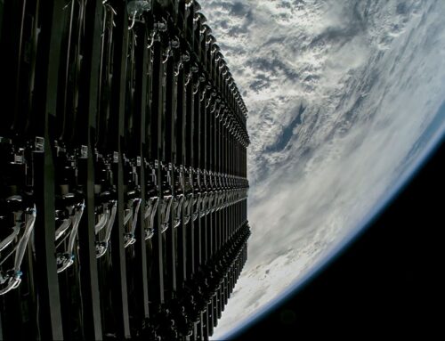 SpaceX launches two Starlink satellite groups 20 hours apart