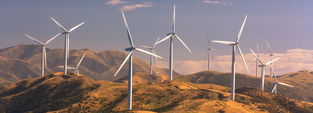 A Look At Enlight Renewable Energy (TASE:ENLT) Valuation After Strong 2025 Results And 2026 Growth Outlook