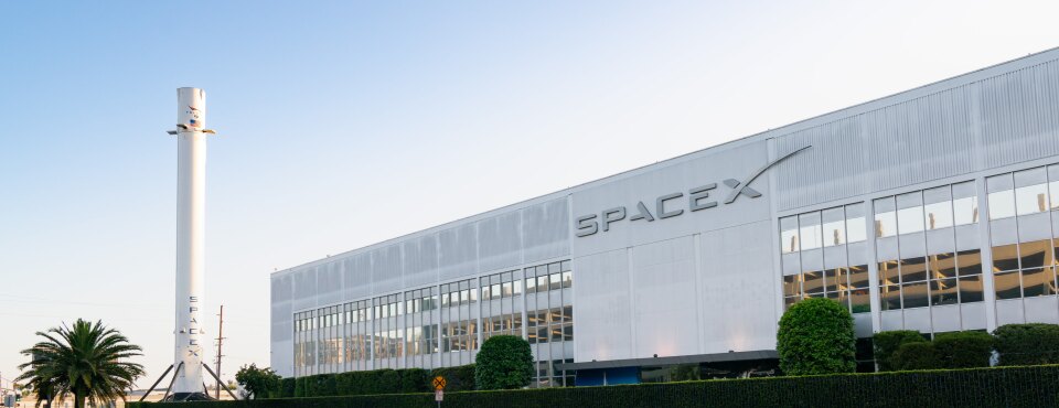 SpaceX Settles Political Bias Lawsuit Against California Agency
