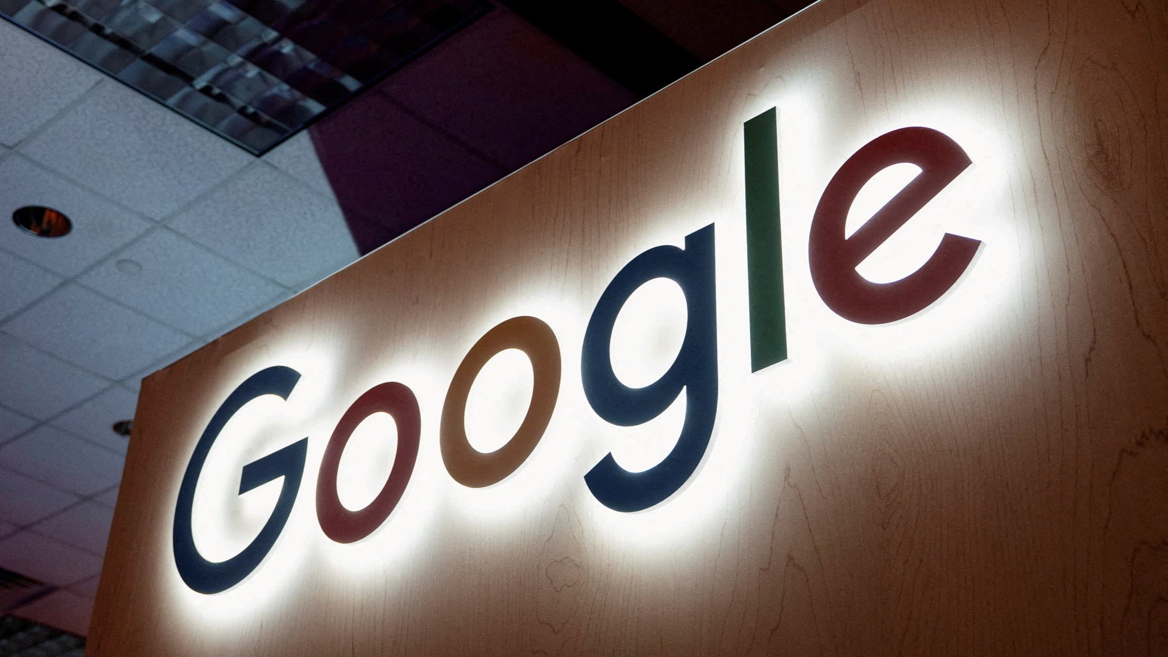 Google to invest up to bn in Anthropic