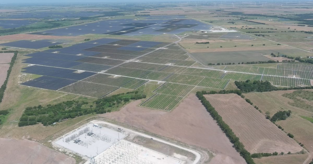 EIA: 80 GW of new solar, wind + storage capacity coming in 2026