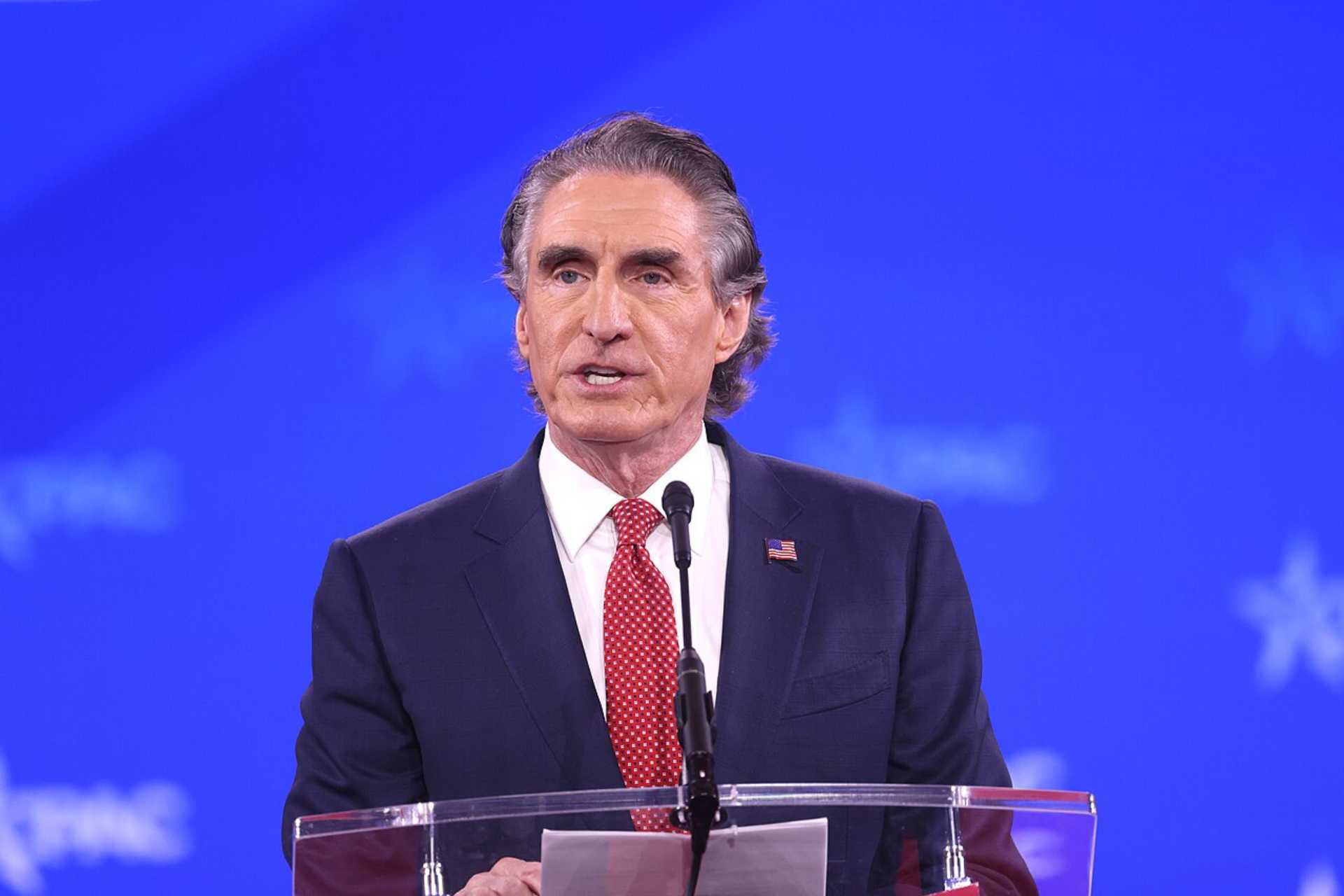 Senators say permitting reform hinges on Interior advancing solar, wind permits