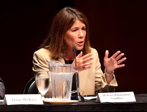 Foulkes accuses McKee of ‘false choice’ on energy costs and climate