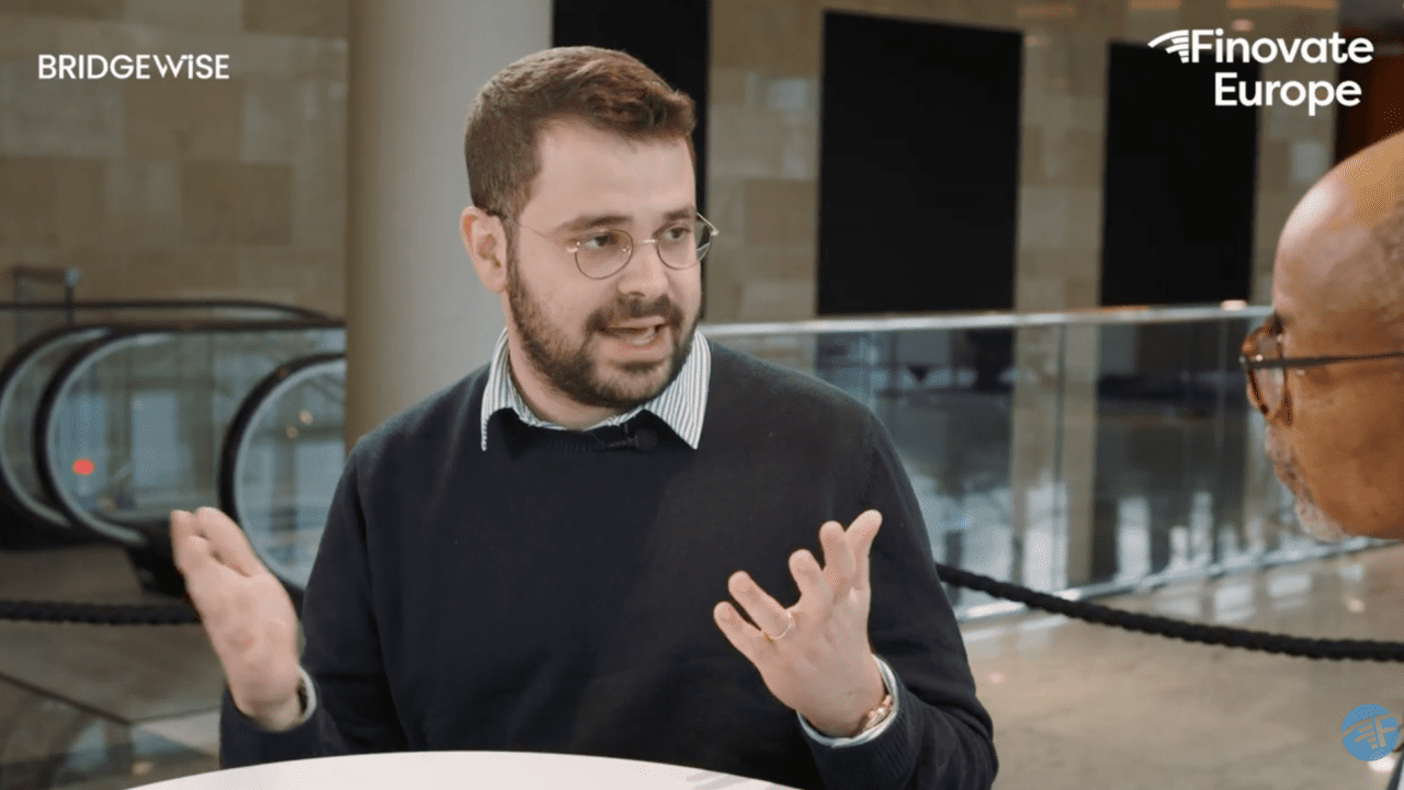 Revolutionizing Fintech: How AI is Transforming Investing