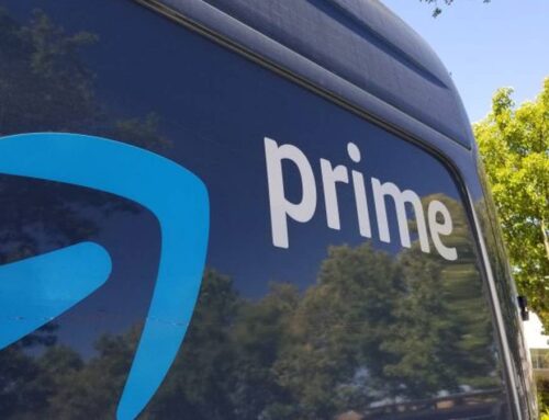 Amazon is selling a 2-in-1 laptop and tablet for just $65 that comes in 3 colors