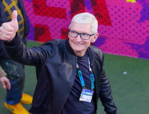 Early Apple stock investors now earn a 5.2 percent dividend yield