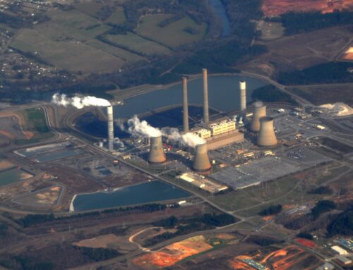 Fossil fuel power plants are staying online longer