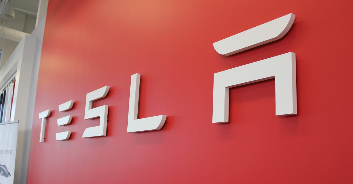 Tesla settles another wrongful death lawsuit, but not about Autopilot this time