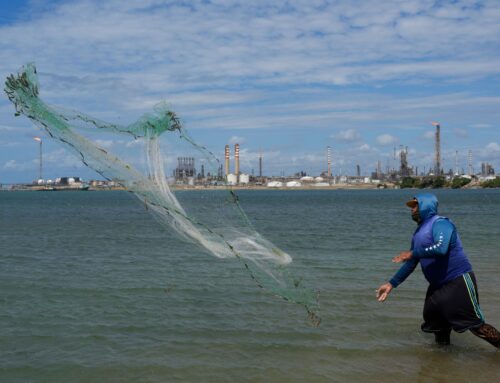 Colombia’s environment minister says Middle East crisis should speed energy transition