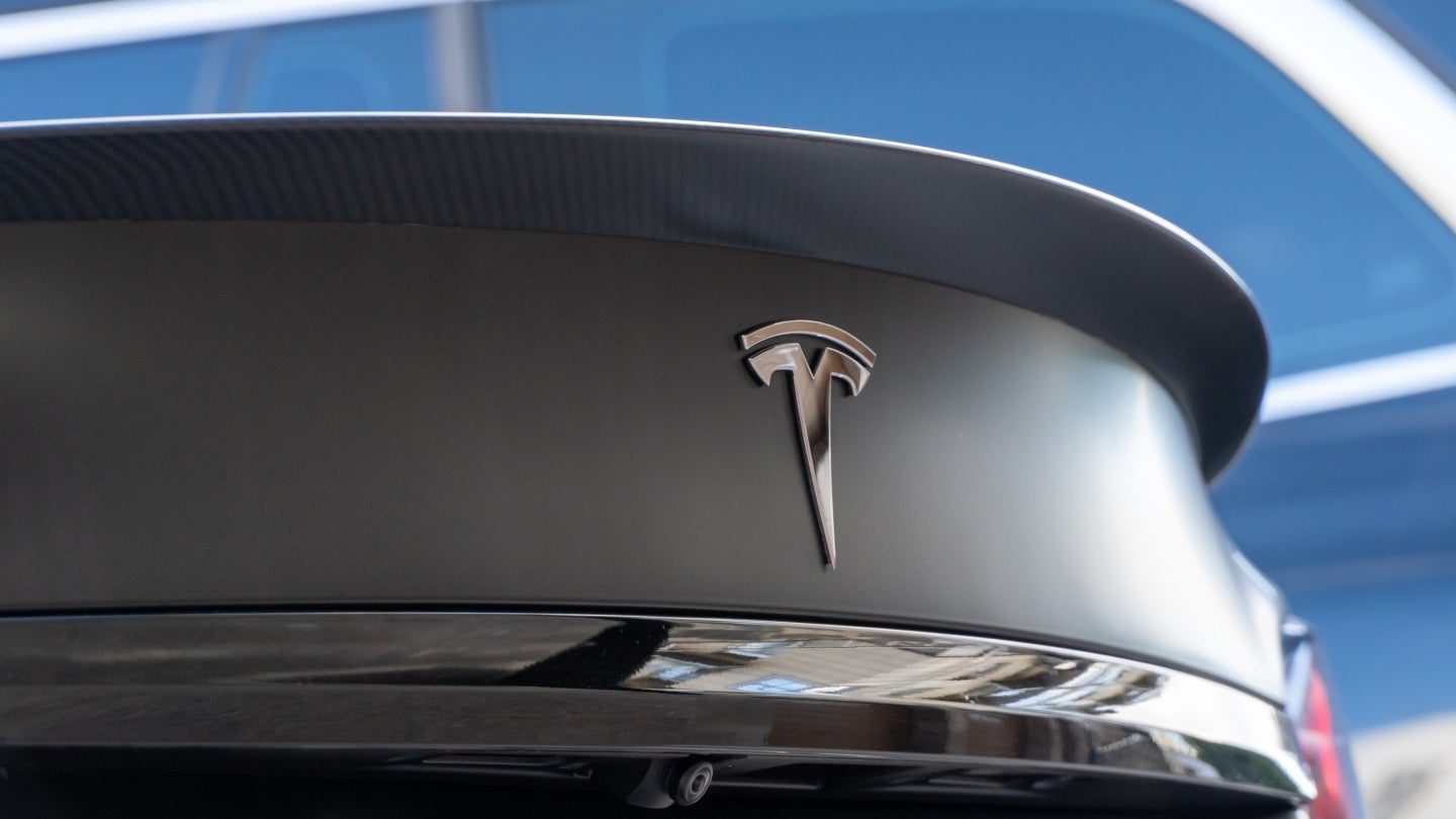 Tesla weighs smaller, lower-cost electric SUV launch