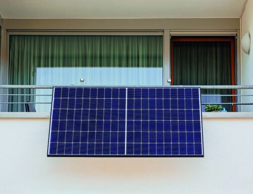 Balcony solar panels gain ground