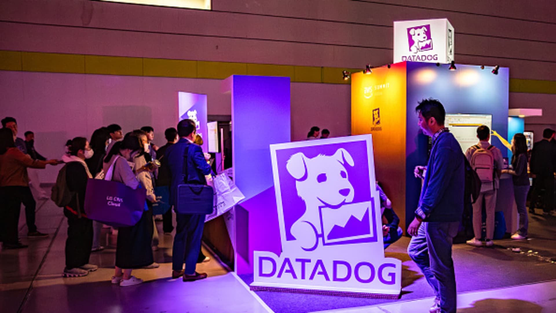 Datadog stock soars 31% on blockbuster earnings as AI winners emerge in software